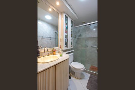 Apartamento à venda com 145m², 4 quartos e 2 vagasBanheiro Social