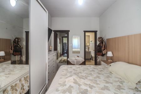 Casa à venda com 300m², 2 quartos e 5 vagasSuíte