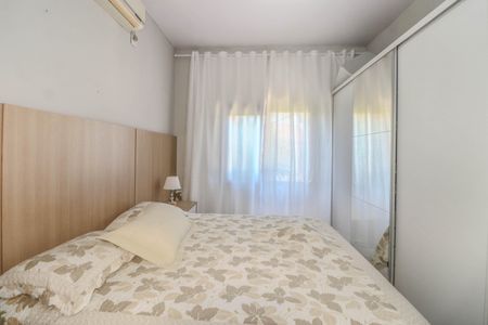 Casa à venda com 300m², 2 quartos e 5 vagasSuíte