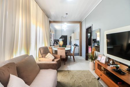 Casa à venda com 300m², 2 quartos e 5 vagasSala