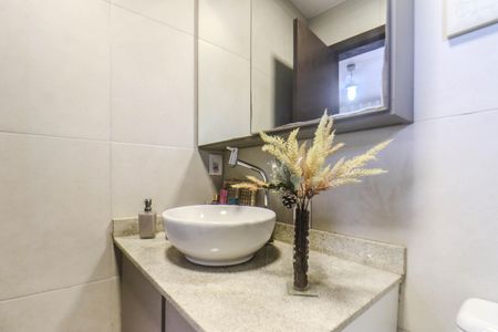 Casa à venda com 300m², 2 quartos e 5 vagasBanheiro da Suíte