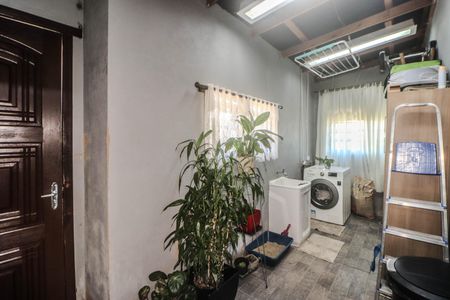 Casa à venda com 300m², 2 quartos e 5 vagasÁrea de Serviço
