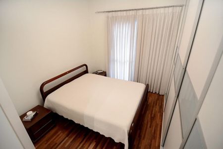 Casa de condomínio à venda com 436m², 4 quartos e 5 vagas