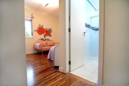 Casa de condomínio à venda com 436m², 4 quartos e 5 vagas