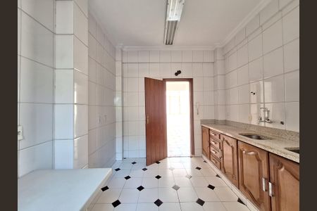 Apartamento à venda com 137m², 2 quartos e 1 vagaCozinha