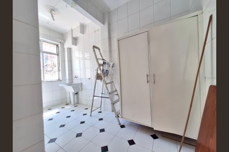 Apartamento à venda com 137m², 2 quartos e 1 vagaÁrea de serviço