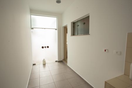 Casa para alugar com 411m², 4 quartos e 3 vagas Casa para alugar com 411m², 4 quartos e 3 vagasÁREA DE SERVIÇO