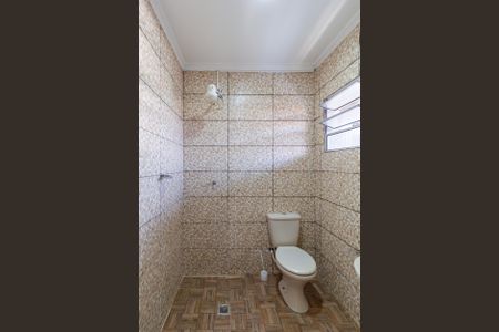 Casa à venda com 200m², 2 quartos e 1 vagaBanheiro