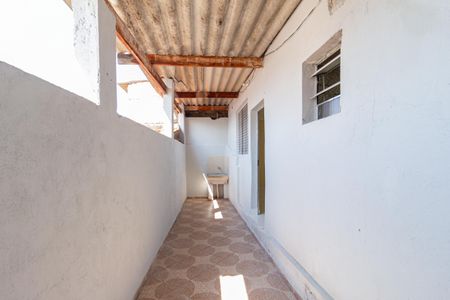 Casa à venda com 200m², 2 quartos e 1 vagaÁrea de serviço