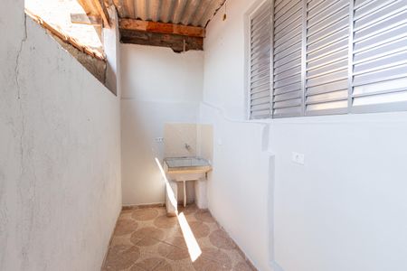 Casa à venda com 200m², 2 quartos e 1 vagaÁrea de serviço