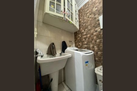 Apartamento à venda com 79m², 2 quartos e 1 vaga Apartamento à venda com 79m², 2 quartos e 1 vagaÁrea de Serviço