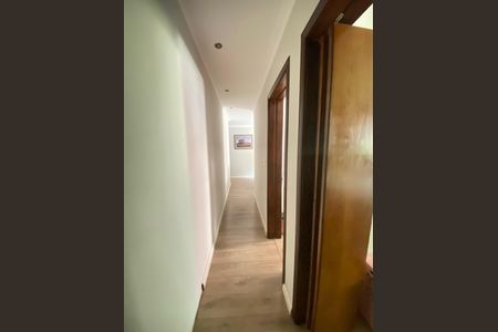 Apartamento à venda com 79m², 2 quartos e 1 vaga Apartamento à venda com 79m², 2 quartos e 1 vagaCorredor