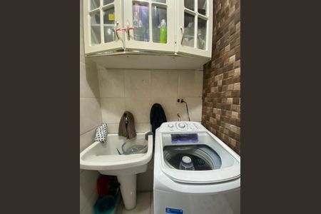 Apartamento à venda com 79m², 2 quartos e 1 vaga Apartamento à venda com 79m², 2 quartos e 1 vagaÁrea de Serviço