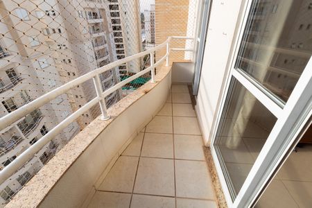 Apartamento para alugar com 78m², 3 quartos e 2 vagasSacada da Sala