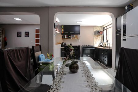 Casa para alugar com 175m², 3 quartos e 2 vagas Casa para alugar com 175m², 3 quartos e 2 vagasSala de Jantar