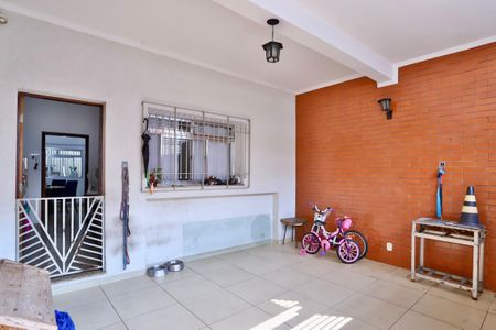 Casa à venda com 160m², 3 quartos e 2 vagasGaragem