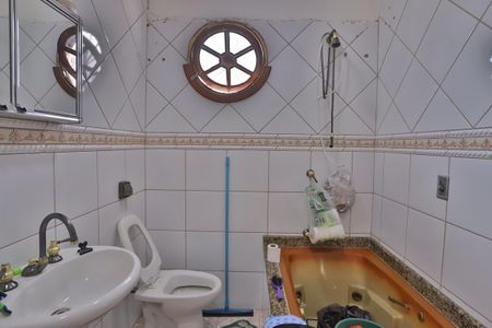 Casa à venda com 160m², 3 quartos e 2 vagasBanheiro do Quarto 3