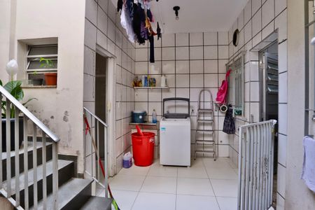 Casa à venda com 160m², 3 quartos e 2 vagasLavanderia