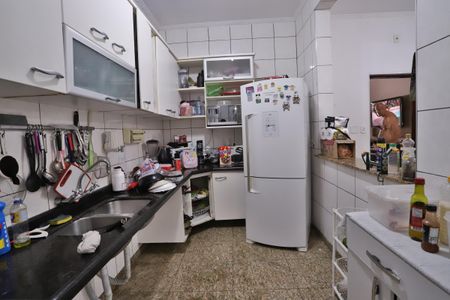 Casa à venda com 160m², 3 quartos e 2 vagasCozinha