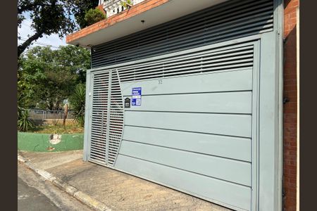 Casa à venda com 160m², 3 quartos e 2 vagasFachada