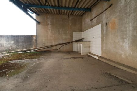 Casa à venda com 350m², 3 quartos e 6 vagasÁrea de Serviço