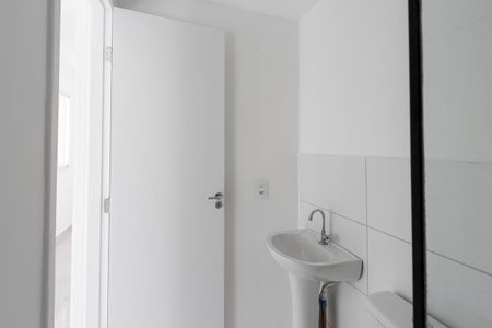 Apartamento para alugar com 38m², 2 quartos e sem vagaBanheiro