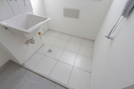 Apartamento para alugar com 38m², 2 quartos e sem vagaÁrea de Serviço