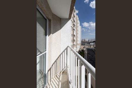 Apartamento para alugar com 38m², 2 quartos e sem vagaVaranda