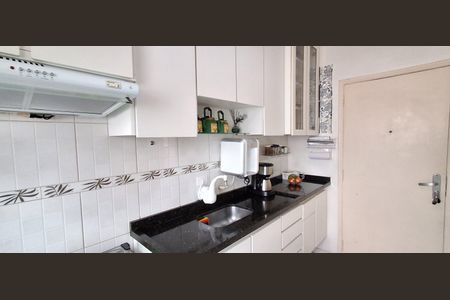 Apartamento à venda com 64m², 2 quartos e 1 vagaCozinha 