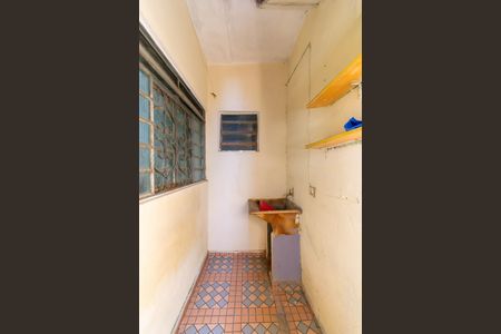 Casa para alugar com 100m², 1 quarto e sem vagaÁrea de Serviço