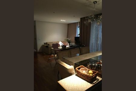 Apartamento à venda com 71m², 2 quartos e 2 vagas