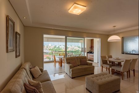 Apartamento à venda com 138m², 3 quartos e 2 vagasSala