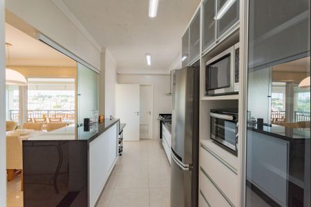 Apartamento à venda com 138m², 3 quartos e 2 vagasCozinha