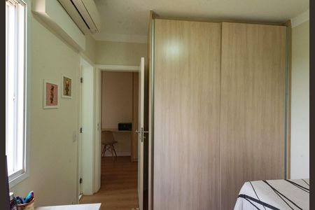 Apartamento à venda com 138m², 3 quartos e 2 vagasSuíte 2