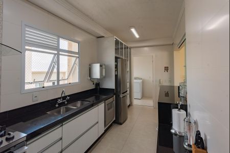 Apartamento à venda com 138m², 3 quartos e 2 vagasCozinha