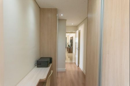 Apartamento à venda com 138m², 3 quartos e 2 vagasCorredor Escritório