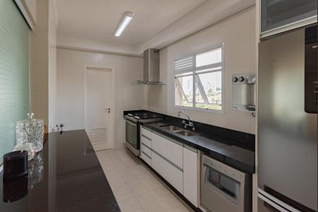 Apartamento à venda com 138m², 3 quartos e 2 vagasCozinha