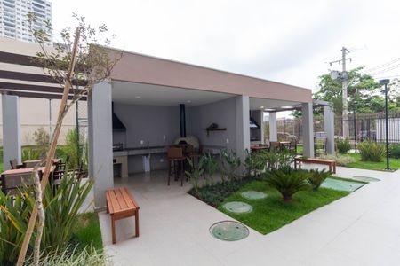 Apartamento para alugar com 35m², 2 quartos e sem vagaÁrea comum - Churrasqueira