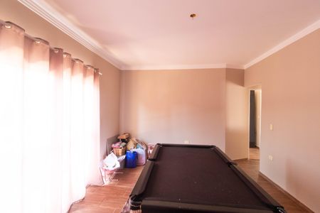 Casa à venda com 250m², 3 quartos e 5 vagas Casa à venda com 250m², 3 quartos e 5 vagasSala 03