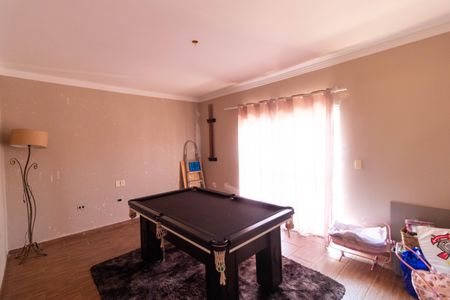 Casa à venda com 250m², 3 quartos e 5 vagas Casa à venda com 250m², 3 quartos e 5 vagasSala 03