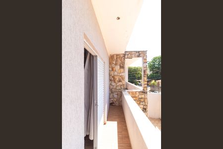 Casa à venda com 250m², 3 quartos e 5 vagas Casa à venda com 250m², 3 quartos e 5 vagasSacada da Suíte