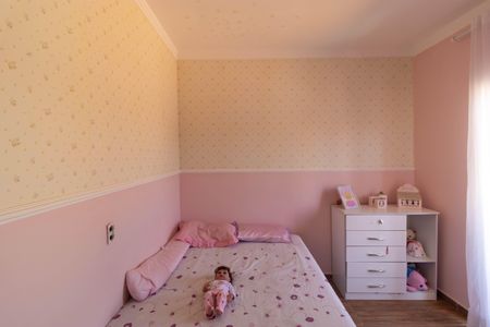 Casa à venda com 250m², 3 quartos e 5 vagas Casa à venda com 250m², 3 quartos e 5 vagasQuarto 02