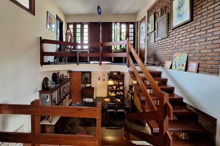 Casa de condomínio à venda com 227m², 4 quartos e 2 vagasMezanino