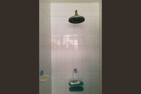 Casa de condomínio à venda com 227m², 4 quartos e 2 vagasBanheiro 2