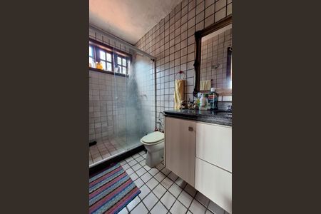 Casa de condomínio à venda com 227m², 4 quartos e 2 vagasBanheiro da Suíte 2