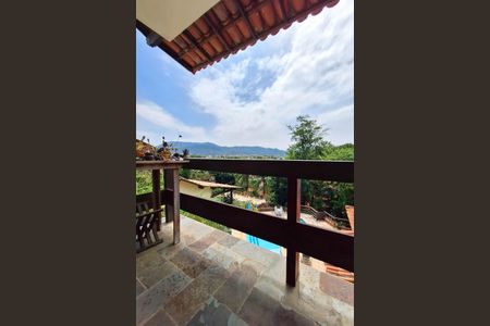 Casa de condomínio à venda com 227m², 4 quartos e 2 vagasQuarto 4