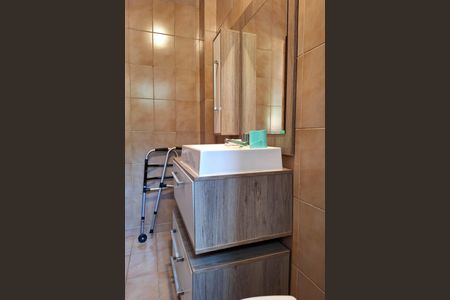 Casa de condomínio à venda com 227m², 4 quartos e 2 vagasBanheiro da Suíte 1