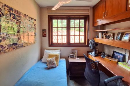 Casa de condomínio à venda com 227m², 4 quartos e 2 vagasSuíte 1