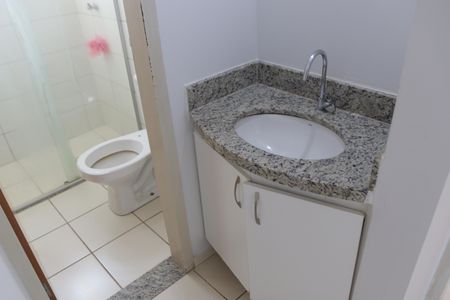 Apartamento para alugar com 56m², 2 quartos e 2 vagasBanheiro
