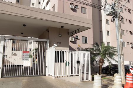 Apartamento para alugar com 56m², 2 quartos e 2 vagasFachada